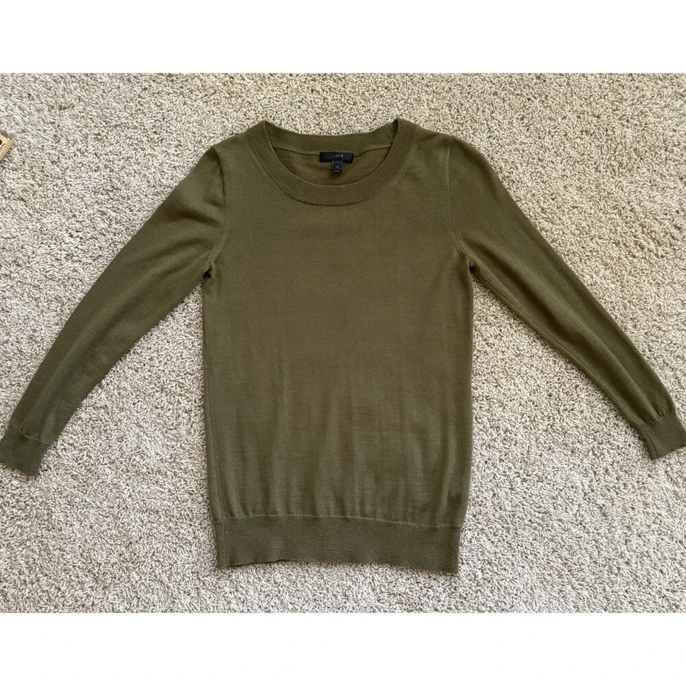 J. Crew Merino Wool Crew Neck Sweater Women’s Size XS Olive Green EUC